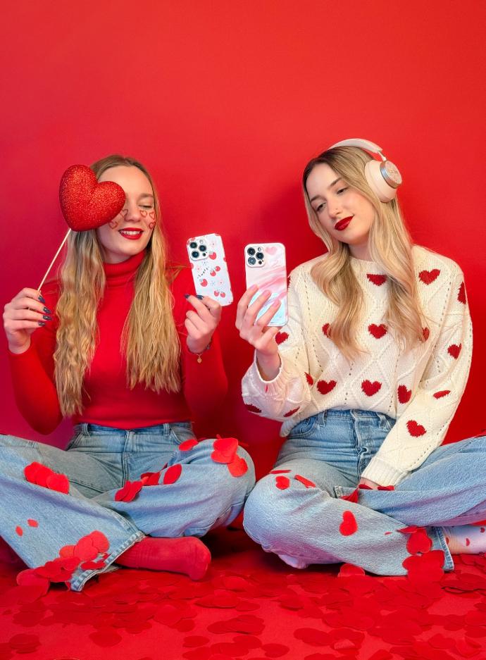 Mobia pattern maskice